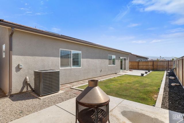 10819 Monte Video Place, Bakersfield, CA 93306