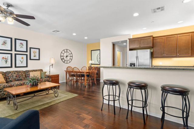 10782 New Grove Trl 84, Carmel Valley, CA 92130