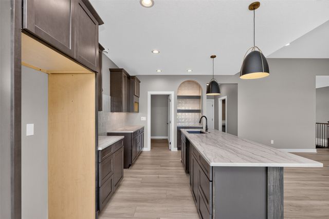 2912 NW Fairfield Court, Ankeny, IA 50023