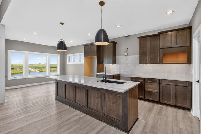 2912 NW Fairfield Court, Ankeny, IA 50023