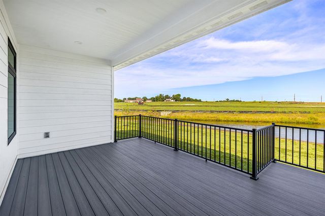 2912 NW Fairfield Court, Ankeny, IA 50023