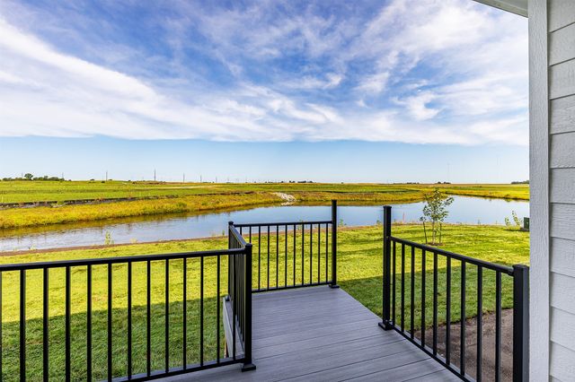 2912 NW Fairfield Court, Ankeny, IA 50023