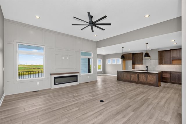 2912 NW Fairfield Court, Ankeny, IA 50023