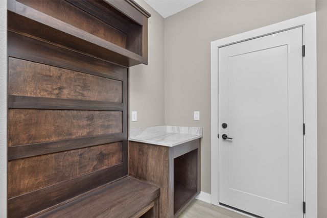 2912 NW Fairfield Court, Ankeny, IA 50023