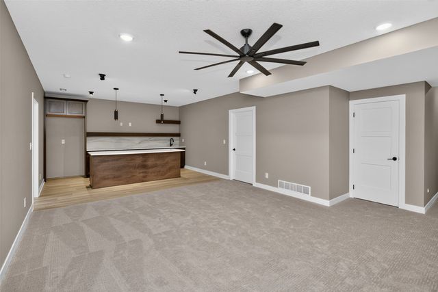 2912 NW Fairfield Court, Ankeny, IA 50023