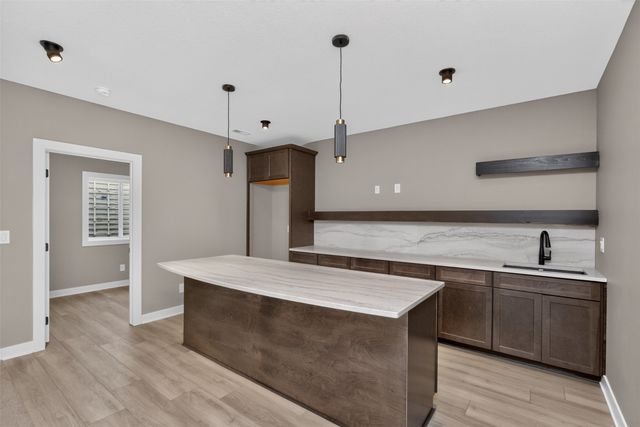 2912 NW Fairfield Court, Ankeny, IA 50023