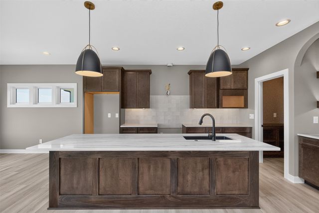 2912 NW Fairfield Court, Ankeny, IA 50023