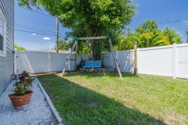 445 25TH AVENUE N, St Petersburg, FL 33704