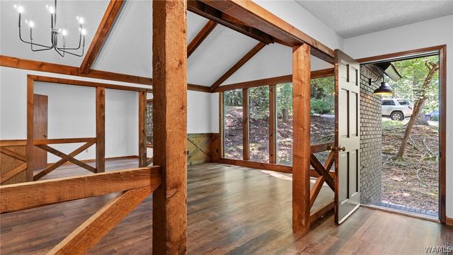 1704 Edgewater, Northport, AL 35473