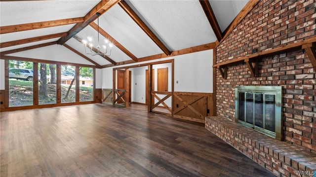 1704 Edgewater, Northport, AL 35473