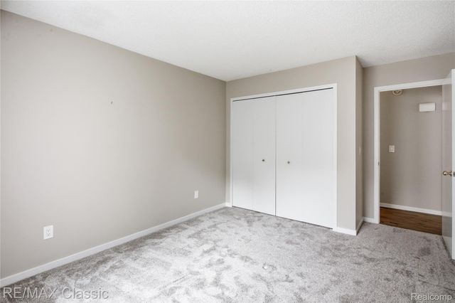 7413 Tall Timbers 178, West Bloomfield Charter Township, MI 48322