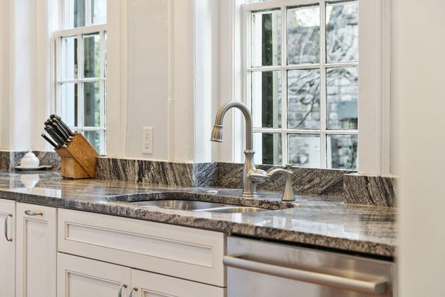 79 Church Street, Charleston, SC 29401