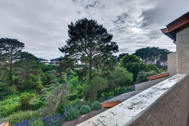 221 Seascape Resort Drive, Aptos, CA 95003