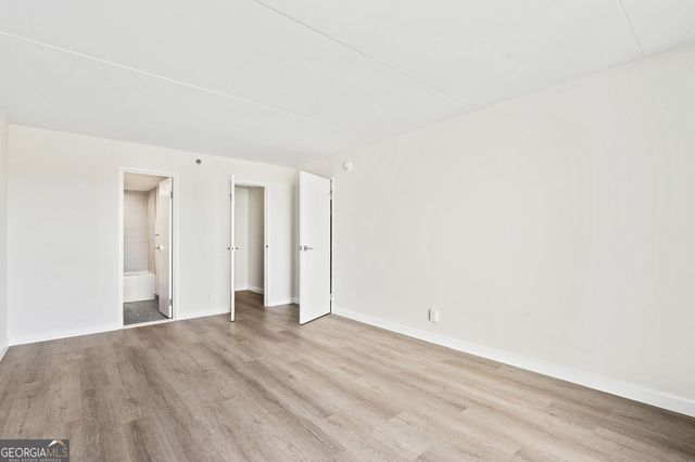 2460 Peachtree Road NE 1412, Atlanta, GA 30305