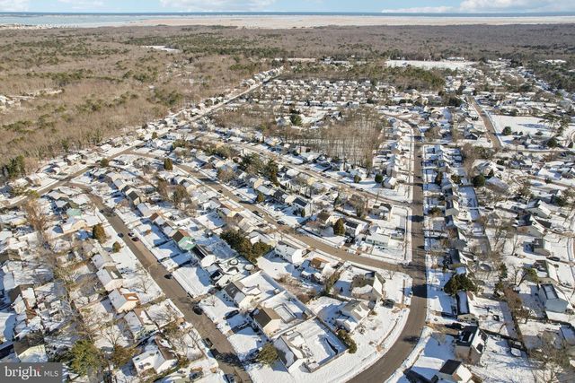 135 WINDWARD DR, Barnegat, NJ 08005