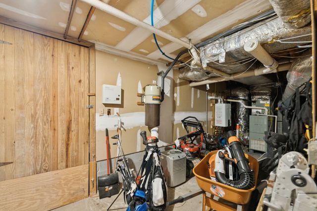 5547 Hillview Dr, Brentwood, TN 37027