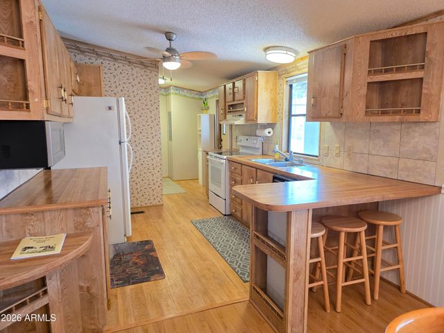 2233 E BEHREND Drive 78, Phoenix, AZ 85024