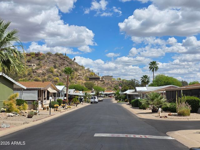 2233 E BEHREND Drive 78, Phoenix, AZ 85024