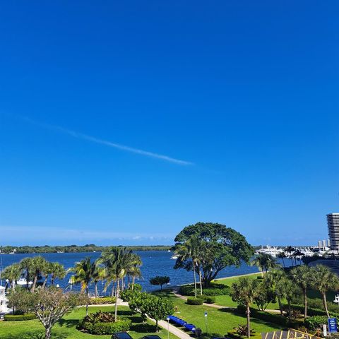 1200 Marine Way 202, North Palm Beach, FL 33408