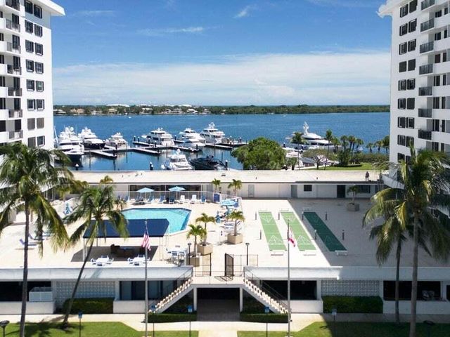 1200 Marine Way 202, North Palm Beach, FL 33408