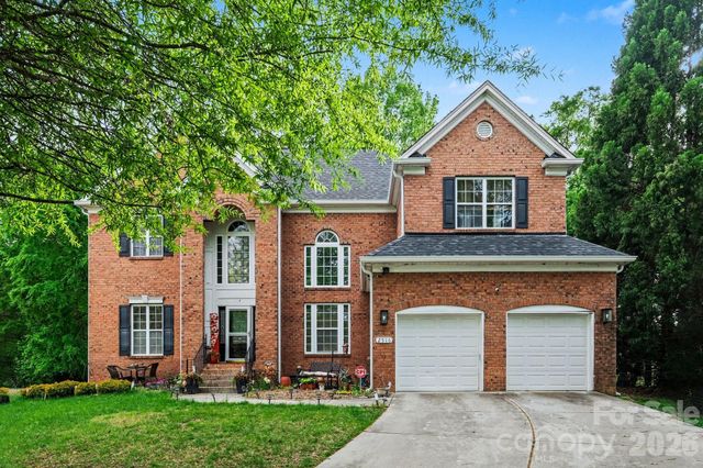2516 River Oaks Drive, Waxhaw, NC 28173