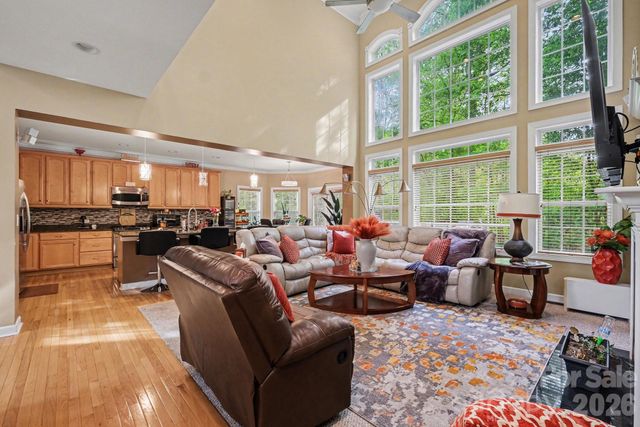 2516 River Oaks Drive, Waxhaw, NC 28173