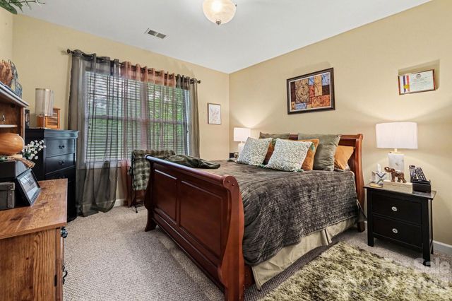 2516 River Oaks Drive, Waxhaw, NC 28173