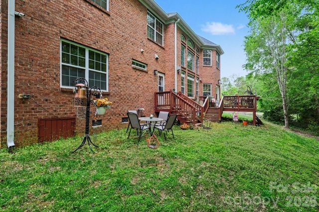 2516 River Oaks Drive, Waxhaw, NC 28173