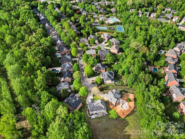 2516 River Oaks Drive, Waxhaw, NC 28173