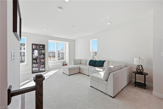 314 Fost BLVD, Moyock, NC 27958