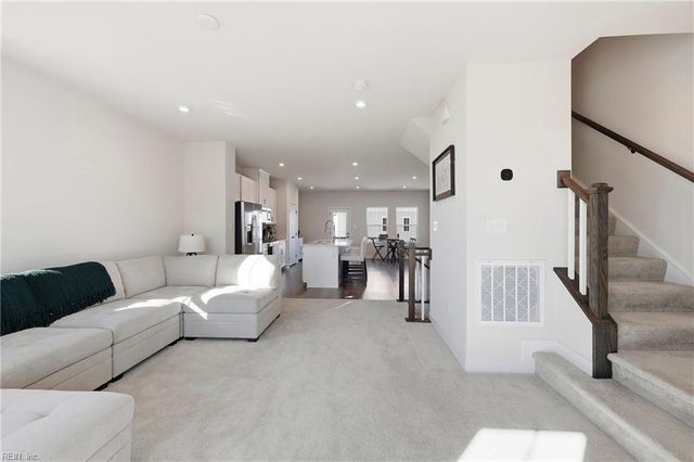 314 Fost BLVD, Moyock, NC 27958