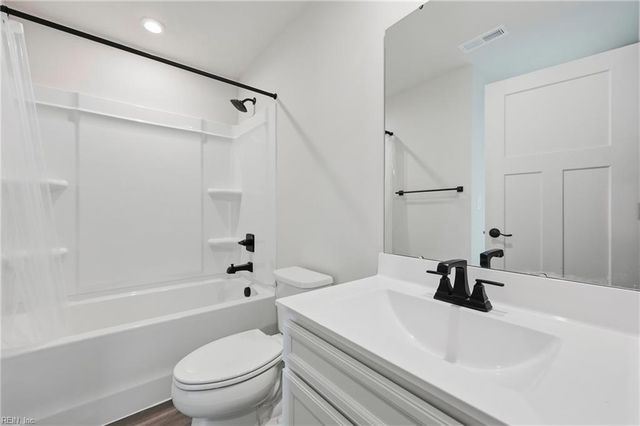 314 Fost BLVD, Moyock, NC 27958