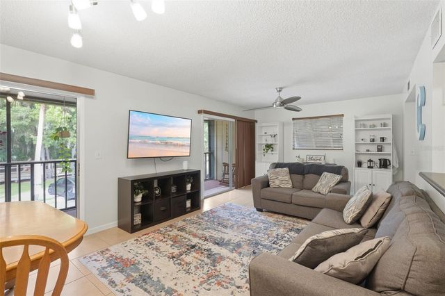 140 ORCHID WOODS COURT 13B, Deltona, FL 32725
