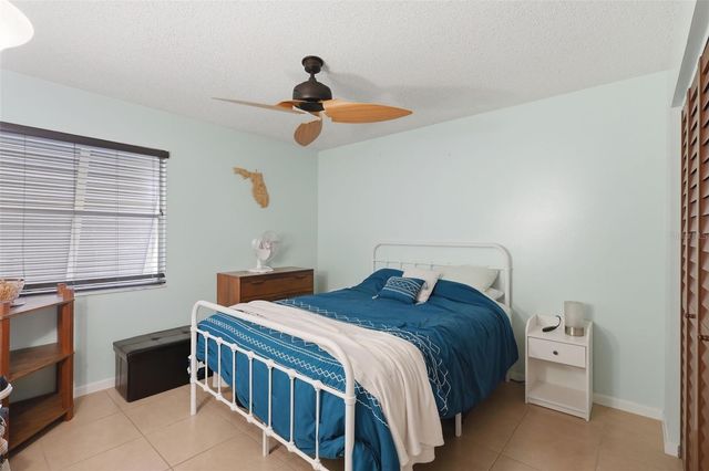 140 ORCHID WOODS COURT 13B, Deltona, FL 32725
