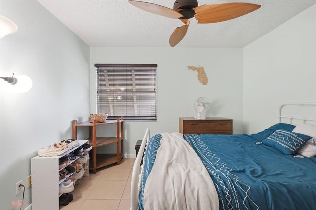 140 ORCHID WOODS COURT 13B, Deltona, FL 32725