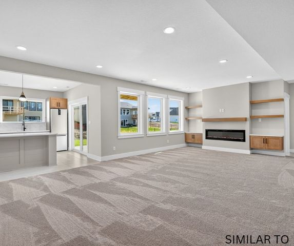 3800 Fieldstone Drive, Waukee, IA 50263