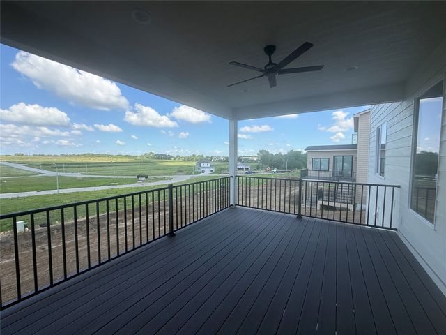 3800 Fieldstone Drive, Waukee, IA 50263