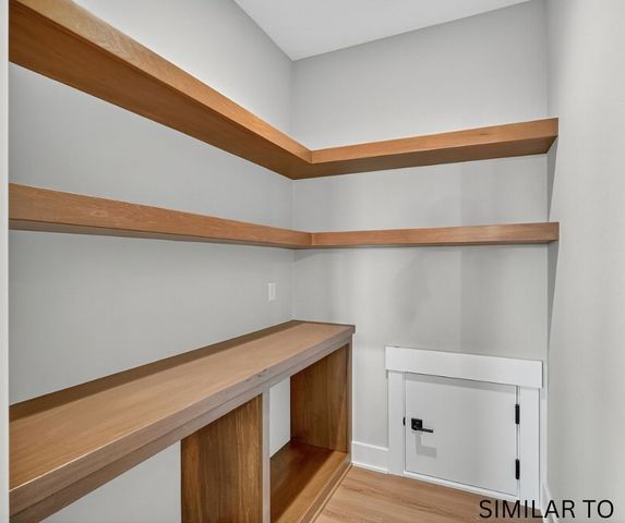 3800 Fieldstone Drive, Waukee, IA 50263