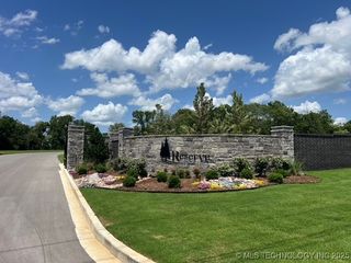 10944 S 216th East Avenue, Broken Arrow, OK 74014