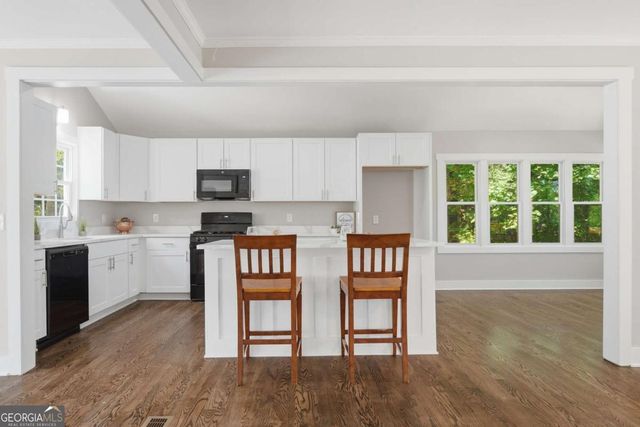 7900 Sweetwater Drive, Douglasville, GA 30135