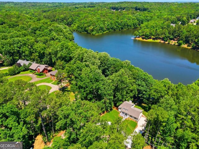 7900 Sweetwater Drive, Douglasville, GA 30135