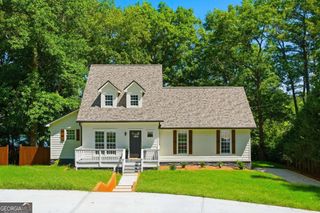 7900 Sweetwater Drive, Douglasville, GA 30135