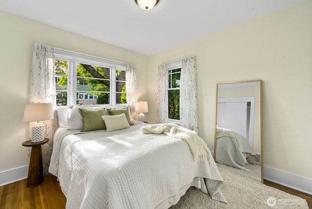 5455 42nd Avenue SW, Seattle, WA 98136