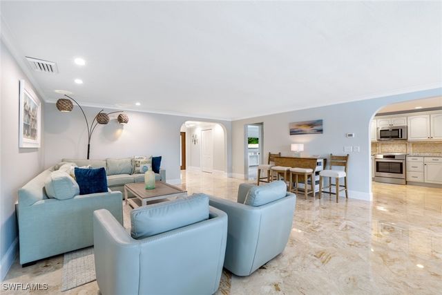 418 Tarpon CT, Marco Island, FL 34145