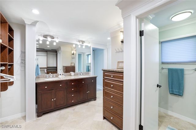 418 Tarpon CT, Marco Island, FL 34145