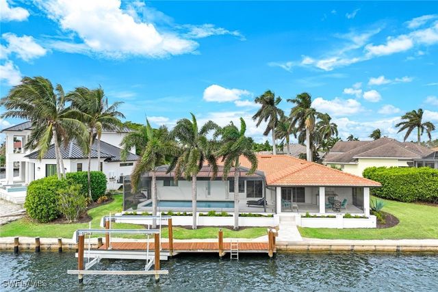 418 Tarpon CT, Marco Island, FL 34145