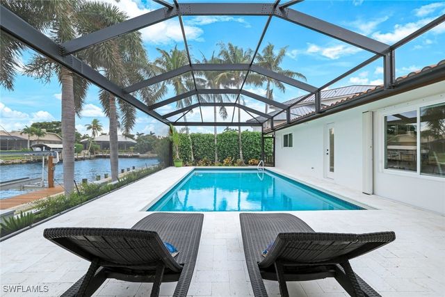 418 Tarpon CT, Marco Island, FL 34145