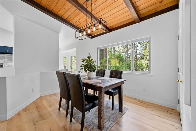 11551 Tree Top Cir, Nevada City, CA 95959