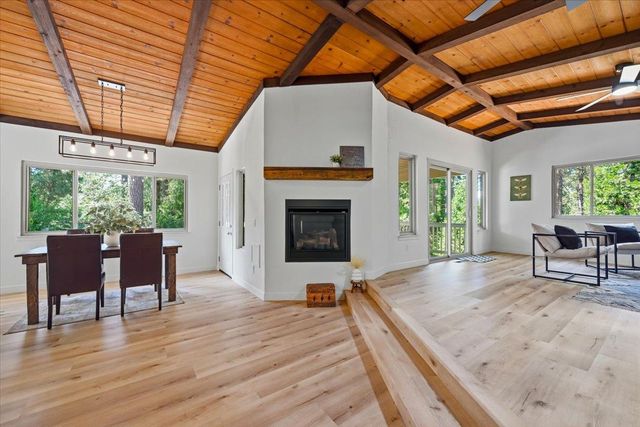 11551 Tree Top Cir, Nevada City, CA 95959