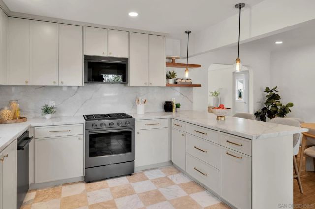 4860 Marlborough Drive, San Diego, CA 92116